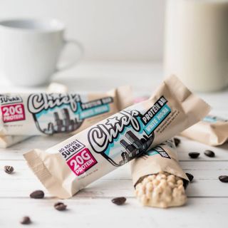 CHIEFS PROTEIN - nová liga proteinových tyčinek je konečně i u nás! Když makáš ve fitku, chceš dát tělu to nejlepší. A...