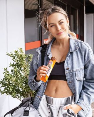 Po tréninku, mezi schůzkami nebo jen tak. Slaný karamel od Chiefs je jistota, která tě nakopne a zároveň potěší. 💛💪...